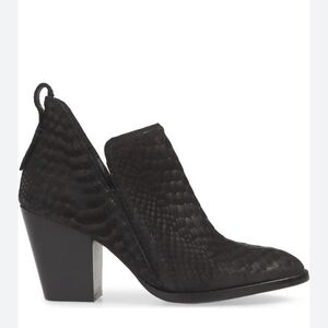 Jeffrey Campbell Black Ankle Boots